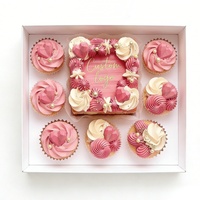 Boîte à gâteau carrée en papier imprimée sur mesure, insert jetable de qualité alimentaire pour cupcakes