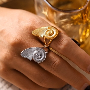 Nuevo Anillo Abierto con Textura Geométrica <span class=keywords><strong>de</strong></span> Espiral Marina, Estilo Ins, Material <span class=keywords><strong>de</strong></span> Acero Inoxidable, Joyería <span class=keywords><strong>de</strong></span> Mano con Forma <span class=keywords><strong>de</strong></span> <span class=keywords><strong>Caracol</strong></span>, <span class=keywords><strong>de</strong></span> Moda y con Temperamento - Product Image 1