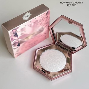 แป้งไฮไลท์เตอร์กลิตเตอร์ Glow Diamond ชิมเมอร์ คอนทัวร์ อิลลูมิเนเตอร์ สีโรสโกลด์ สำหรับความงามในทุกวัน - Product Image 4