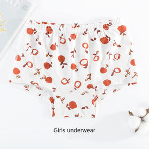 Vente en gros de caleçons mignons en coton biologique durable pour filles sous-vêtements pour enfants personnalisés avec impression de logo - Product Image 1