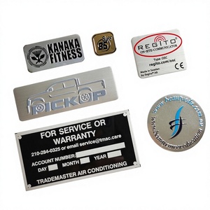 Adesivi Metallici Personalizzati con Logo del Marchio, Targhette in Alluminio Incise, Targhe Metalliche - Product Image 6