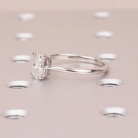 Bague de fiançailles solitaire ovale à profil bas 2 carats en or massif 10K/14K/18K avec diamant de laboratoire certifié IGI CVD/HPHT personnalisable