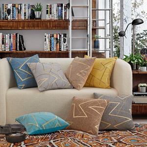Housse de coussin géométrique carrée en chenille écologique avec fermeture éclair, style moderne pour hôtel et maison, <span class=keywords><strong>taie</strong></span> <span class=keywords><strong>d</strong></span>'<span class=keywords><strong>oreiller</strong></span> <span class=keywords><strong>d</strong></span>écorative – Grande Vente - Product Image 3