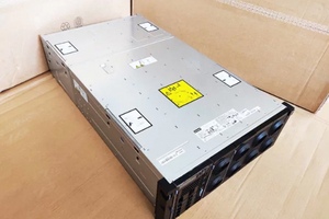 X3850 X6: 4U <strong>Server</strong> with Scalable Storage and Advanced RAS Features - Product Image 4