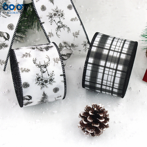 Ruban de Noël à bordure filée, imprimé à carreaux Buffalo noir et blanc, cerf, oiseaux et sapins, pour couronnes et emballages cadeaux - Product Image 5