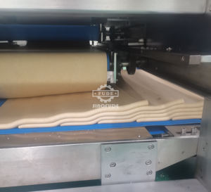 <span class=keywords><strong>Usine</strong></span> Sinofude Vente Directe d'<span class=keywords><strong>Usine</strong></span> Machine à Biscuits Soda Craquelins aux Noix - Product Image 5