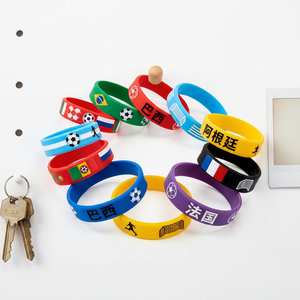 Braccialetto in silicone a tema <span class=keywords><strong>calcio</strong></span> - Regali, cinturino da polso in silicone colorato, orologio digitale per bambini con cartoni animati, Garanzia Commerciale - Product Image 2