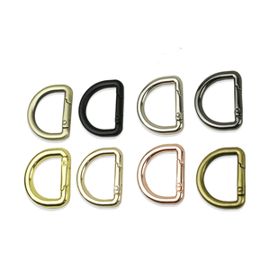 Estilo clássico <span class=keywords><strong>Metal</strong></span> <span class=keywords><strong>Alloy</strong></span> D Shape Spring Ring Strong <span class=keywords><strong>Brass</strong></span> Toggle Latch Bag Acessório em várias cores com recurso leve - Product Image 2