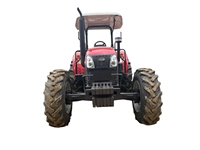Tracteur agricole à roues 4x4 de 80 CV avec boîte de vitesses à 12 rapports et auvent multifonctionnel pour travaux sur rizières sèches