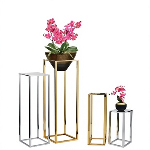 Socle de présentation en métal (électroplaqué) - Product Image 1