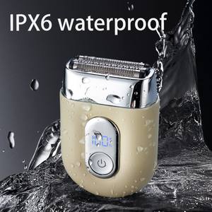 Rasoir électrique Fanke FK-707 à 3 lames oscillantes, étanche IPX6, charge rapide 1H, autonomie 80 min, affichage LED, verrouillage de voyage - Product Image 4