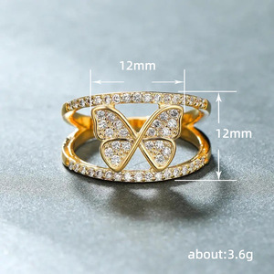 Anello a Farfalla Traforato per Donne, Gioiello da Dito Trendy, Unico e Delicato - Product Image 5