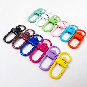 Llavero de gancho para puerta de metal personalizado con pintura de colores - Mosquetón de resorte para accesorios y dijes de manualidades DIY - Product Image 4