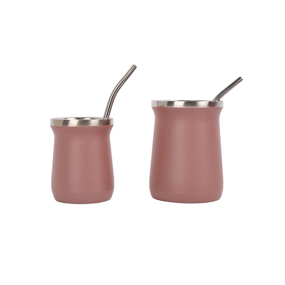 Marron clair avec cuillère