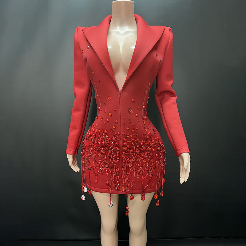 Rouge avec des diamants rouges