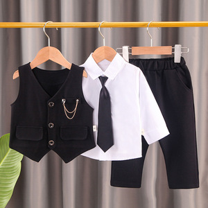 Ensemble de Costume Formel Garçon en Gros <span class=keywords><strong>1</strong></span>-4 Ans Gilet + Chemise + Pantalon avec Poche à Chaîne et Nœud Papillon <span class=keywords><strong>Tenue</strong></span> de Cérémonie Bébé Vêtements pour Tout-Petits - Product Image 4