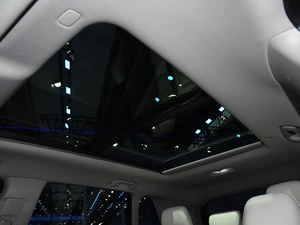 <span class=keywords><strong>Toyota</strong></span> <span class=keywords><strong>RAV</strong></span> <span class=keywords><strong>4</strong></span> Ibrida 2026 Automatica Euro VI Pneumatici R18 Nuovo SUV Luci LED Sedili Elettrici Tetto Apribile - Product Image 5