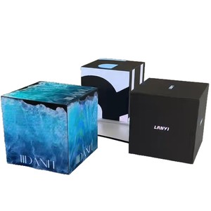 شاشة LED ملونة بتصميم مخصص وإبداعي P2 فائقة النحافة قابلة للدمج بدون فواصل للاستخدام الداخلي/الخارجي في ردهات الفنادق واللافتات الرقمية الفنية - Product Image 5