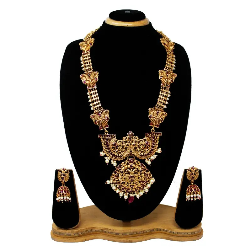Traditional temple look new collection long Set with Earrings for women (Red)