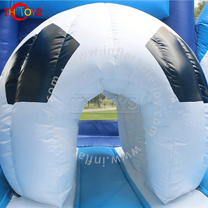 Château gonflable sur le thème du football avec structure en PVC, taille 15x8m, capacité 5-10 personnes - Product Image 5