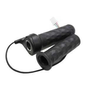 Accélérateur universel de poignée de vélo électrique vélo électrique tricycle moto électrique accélérateur de torsion - Product Image 1