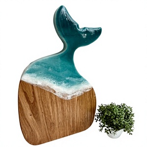 Plateau de service vintage en bois et résine – Accessoire de cuisine élégant pour tables à manger, restaurants, cafés, hôtels - Product Image 1