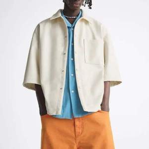 <span class=keywords><strong>Camicia</strong></span> da uomo con chiusura a cerniera con logo con applicazioni personalizzate con ricamo e logo con cerniera <span class=keywords><strong>camicia</strong></span> da uomo - Product Image 4