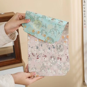 Double-Sided Tea Mat Printed Floral Design Heat Insulation <b>Table</b> <b>Runner</b> Home Use China Made - Product Image 1