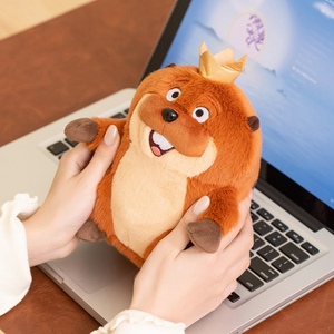 Peluche Marmotte OEM/ODM - Couleurs et motifs personnalisables, Marmotte en peluche personnalisée avec couronne dorée pour cadeaux - Product Image 2