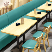 Ensemble de mobilier de restaurant commercial, table rectangulaire en bois avec chaises à cadre en bois, siège turquoise et canapé en cuir pour café