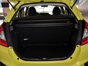 Honda Fit 2014 1.5L LX Automatique Van Euro V Emission 1-25000 Miles - Product Image 5