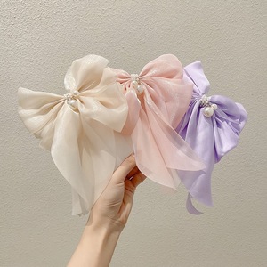 Pince à <span class=keywords><strong>cheveux</strong></span> élégante en tissu style coréen pour femmes et filles, pince bec de canard pour l'arrière de la tête avec grand nœud en perles et ruban, épingles à <span class=keywords><strong>cheveux</strong></span> tendance - Product Image 3