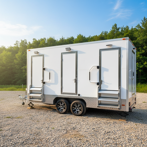 Bagno Portatile di Lusso Personalizzato con Doccia e WC, Rimorchio per Servizi Igienici Stradali - Product Image 1