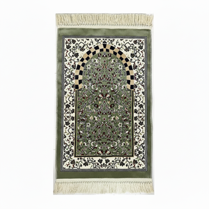 พรมละหมาดผ้าไหมอิสลามแบบดั้งเดิม พร้อมลวดลายดอกไม้สวยงาม ขอบตกแต่ง และการเย็บอย่างประณีต - Product Image 1