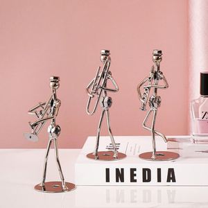 Ornements décoratifs uniques en fer forgé, modèle de guitariste, pour la maison et le bureau, collection Iron Man - Product Image 3