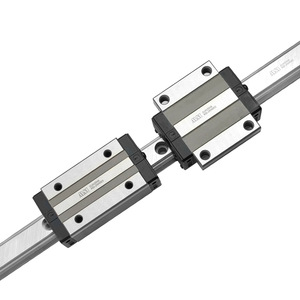 Rail de guidage linéaire MSI avec curseurs verrouillables pour machines industrielles, précision H - Product Image 4