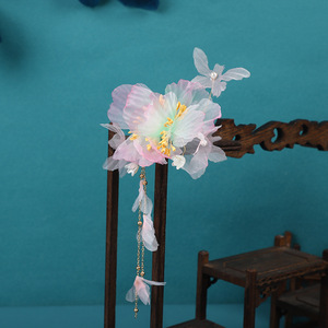 Nouvelles pinces à cheveux en tulle rose faites à la main, accessoires capillaires élégants et féériques, ornements capillaires de style chinois traditionnel - Product Image 3