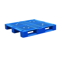 Palettes en plastique KUDA 1111F-WGCZ, entreposage industriel, logistique, plateformes, palettes résistantes à l'humidité 1100x1100x150mm