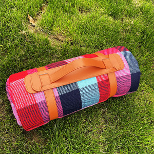 Ventes en gros de couvertures de pique-nique personnalisées en microfibre acrylique imperméable, légères et portables, de 2 m, pliables, pour toutes les saisons - Product Image 5