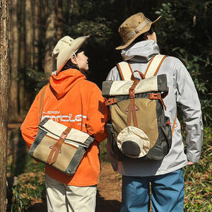 Mochila impermeable de nailon ligera y duradera, correa de hombro arqueada para hombres y mujeres, bolso de gran capacidad para viajes en bicicleta - Product Image 2