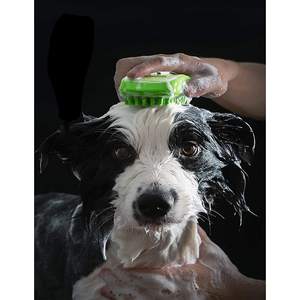 Brosse de toilettage pour <span class=keywords><strong>chien</strong></span>, shampoing pour animaux, brosses de massage apaisantes en caoutchouc, peigne Curry pour chiens à poils longs ou courts, brosse de nettoyage pour chiens - Product Image 5