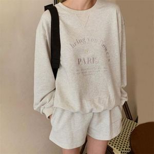 Conjunto Deportivo Casual de Dos Piezas para Mujer, Diseño Sólido para Estar en Casa, Sudadera de Felpa de Algodón con Bordado y Pantalones Cortos - Product Image 2