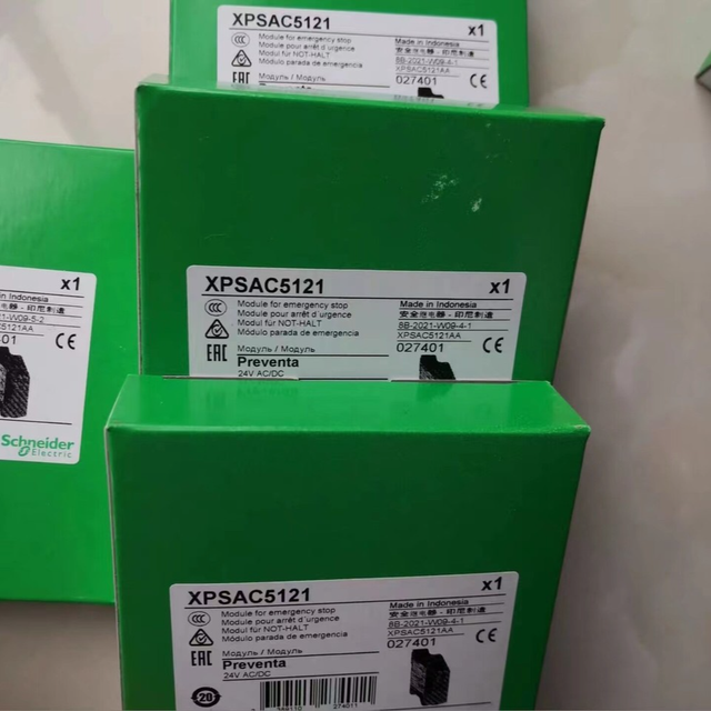 PLC New Original One XPSAC5121 Automation Products Programmable Logic PLC Controller