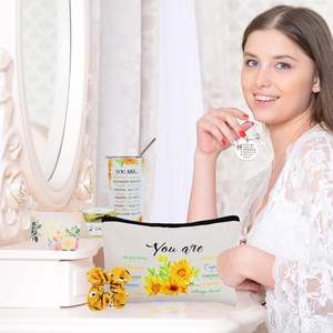 Nuevo estilo Relax Spa cesta de regalo de cumpleaños <span class=keywords><strong>para</strong></span> Mujeres Cristianas amigas hermana novia Idea conjunto de regalo cristiano <span class=keywords><strong>para</strong></span> mujeres - Product Image 5