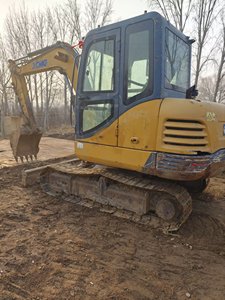 Mini-excavatrice XCM-G de 5,5 tonnes, modèle XE55D 2018, moteur à essence, capacité de la benne de 0,2 m³ - Product Image 2