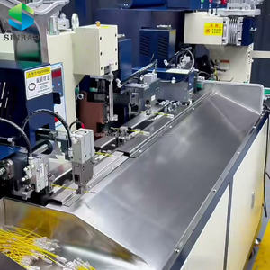 Équipement automatique de terminaison de fils avec capacité d'insertion d'inserts à double extrémité - Product Image 5