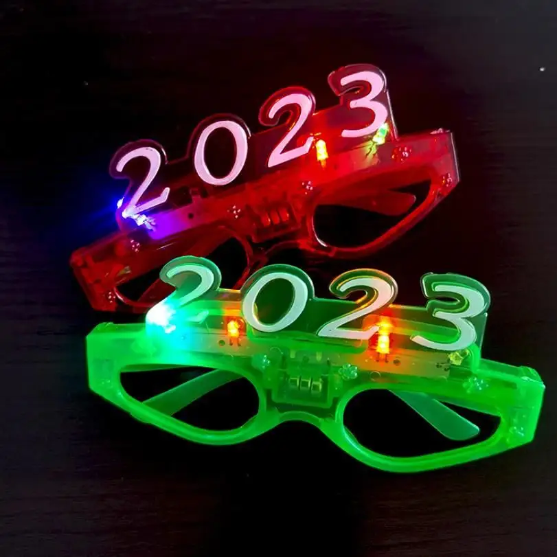 Decoración de fiesta para niños y adultos, gafas con iluminación LED, parpadeantes y brillantes, con obturador, para Año Nuevo, 2023