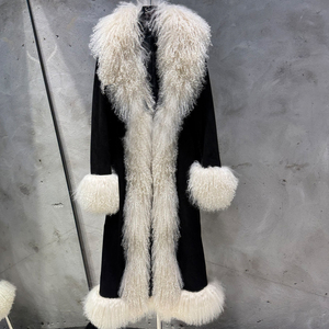 Veste longue en peau de mouton véritable pour femme, fourrure de mouton mongol bouclée, daim, vêtement d'extérieur, manteau long en cuir de mouton véritable chaud pour l'hiver - Product Image 1