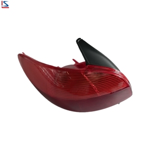 <span class=keywords><strong>Feu</strong></span> <span class=keywords><strong>arrière</strong></span> automatique pour <span class=keywords><strong>Peugeot</strong></span> <span class=keywords><strong>206</strong></span> 1998-2005 L 6350P1 R 6351P1 <span class=keywords><strong>feu</strong></span> <span class=keywords><strong>arrière</strong></span> 550-1921 <span class=keywords><strong>feu</strong></span> <span class=keywords><strong>arrière</strong></span> de voiture - Product Image 4