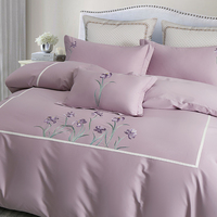 Taie d'oreiller de luxe en coton soyeux 100% avec broderie orchidée violet clair pour hôtels 5 étoiles et gîtes